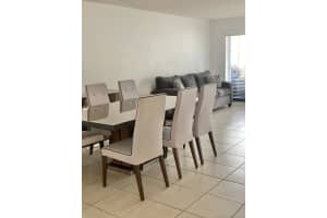 329 SE 3rd St #105s, Hallandale Beach, FL 33009, Sold 05/28/21