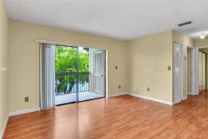 475 NW 210th St, Miami, FL 33169, Sold 07/02/21