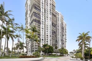 2333 Brickell Ave, Miami, FL 33129, Sold 08/12/21
