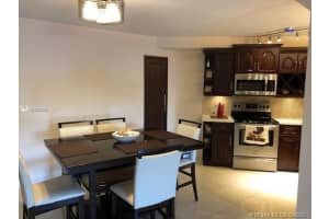 9411 Fontainebleau Blvd, Miami, FL 33172, Sold 05/14/21