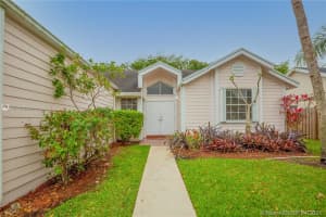 21801 SW 97th Ct, Cutler Bay, FL 33190, Sold 06/10/21