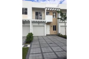 7161 NW 103rd Path, Doral, FL 33178, Sold 03/18/22