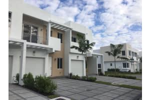 7161 NW 103rd Path, Doral, FL 33178, Sold 03/18/22