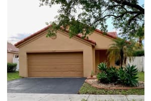 1537 Estancia Cir, Weston, FL 33327, Sold 05/20/21
