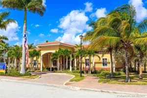 3624 NW 29th Pl, Lauderdale Lakes, FL 33311, Sold 12/07/21