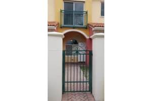 3624 NW 29th Pl, Lauderdale Lakes, FL 33311, Sold 12/07/21