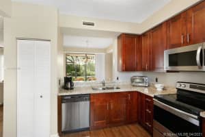 7525 NW 61st Terrace, Parkland, FL 33067, Sold 06/30/21