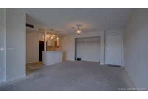 8895 Fontainebleau Blvd, Doral, FL 33172, Sold 06/29/21