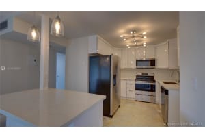 8895 Fontainebleau Blvd, Doral, FL 33172, Sold 06/29/21