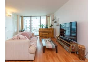 2655 Collins Ave #1012, Miami Beach, FL 33140, Sold 05/26/21
