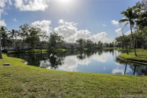 250 Palm Cir W, Pembroke Pines, FL 33025, Sold 06/09/21