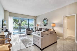3701 N Country Club Dr, Aventura, FL 33180, Sold 06/30/21