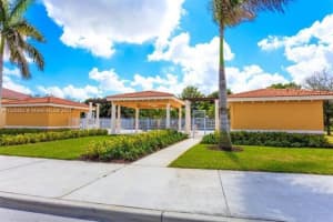 3628 NW 29th Pl, Lauderdale Lakes, FL 33311, Sold 12/08/21