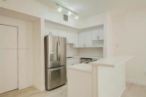 1218 Drexel Ave, Miami Beach, FL 33139, Sold 03/11/22