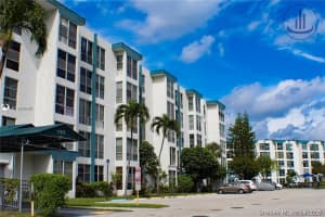 17570 Atlantic Blvd, Sunny Isles Beach, FL 33160, Sold 07/29/21