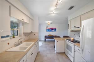 9469 SW 53rd St, Cooper City, FL 33328, Sold 05/11/21