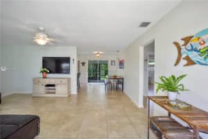 9469 SW 53rd St, Cooper City, FL 33328, Sold 05/11/21