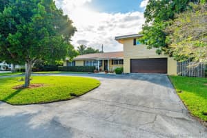 615 Intracoastal Dr, Fort Lauderdale, FL 33304, Sold 08/05/21