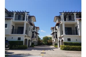 1942 NE 4th St, Deerfield Beach, FL 33441, Sold 07/26/21