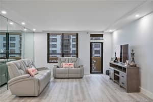 10185 Collins Ave, Bal Harbour, FL 33154, Sold 07/14/21