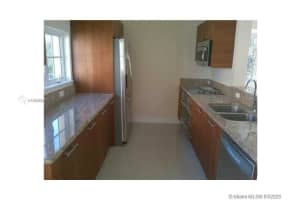 18416 NE 27th Ct, Aventura, FL 33160, Sold 09/30/21