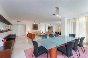 445 Grand Bay Dr, Key Biscayne, FL 33149, Sold 08/20/21