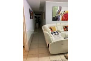 1900 W 68th St APT E306, Hialeah, FL 33014, Sold 05/27/21