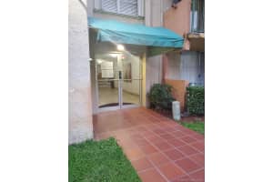 9310 Fontainebleau Blvd, Miami, FL 33172, Sold 06/16/21