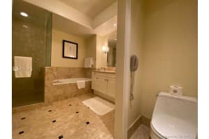 1435 Brickell Ave, Miami, FL 33131, Sold 05/07/21