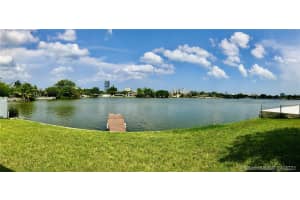 21301 NE 24th Ct, Miami, FL 33180, Sold 05/14/21