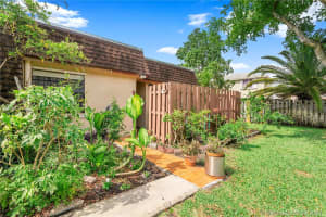 5705 Swordfish Cir, Tamarac, FL 33319, Sold 07/06/21