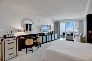 4391 Collins Ave, Miami Beach, FL 33140, Sold 06/14/21