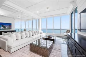 100 South Pointe Dr, Miami Beach, FL 33139, Sold 06/04/21
