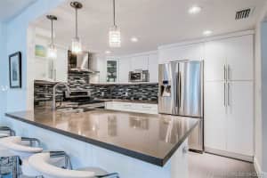 1020 Meridian Ave, Miami Beach, FL 33139, Sold 07/23/21