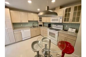 9801 Collins Ave #14n, Bal Harbour, FL 33154, Sold 08/04/21