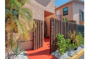 3403 SW 52nd Ave, Hollywood, FL 33023, Sold 06/03/21