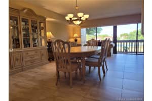 515 W Park Dr, Miami, FL 33172, Sold 07/30/21