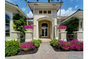 422 Sweet Bay Ave, Plantation, FL 33324, Sold 06/30/21