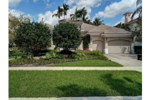 422 Sweet Bay Ave, Plantation, FL 33324, Sold 06/30/21