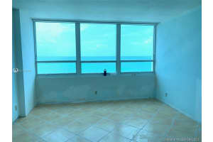 5445 Collins Ave, Miami Beach, FL 33140, Sold 06/10/21