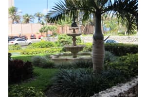 2899 Collins Ave, Miami Beach, FL 33140, Sold 08/24/22