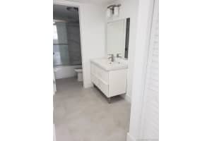 6830 Indian Creek Dr #3e, Miami Beach, FL 33141, Sold 07/13/21