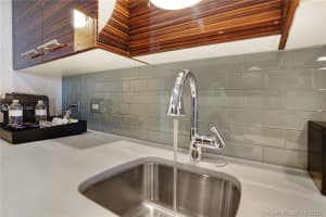 551 N Fort Lauderdale Beach Blvd H1501, Fort Lauderdale, FL 33304, Sold 01/14/22