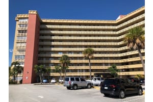 1401 NE Miami Gardens Dr, Miami, FL 33179, Sold 05/28/21