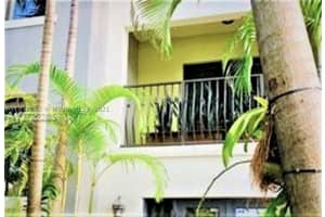 3204 Bird Ave, Coconut Grove, FL 33133, Sold 06/09/21