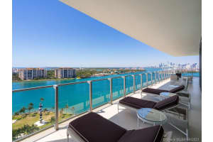 800 South Pointe Dr, Miami Beach, FL 33139, Sold 04/07/22