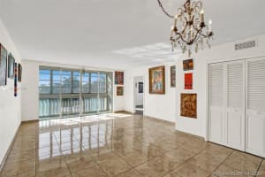 1551 NE Miami Gardens Dr, Miami, FL 33179, Sold 08/10/21