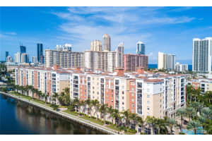 17100 N Bay Rd, Sunny Isles Beach, FL 33160, Sold 07/02/21