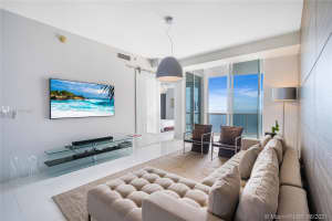 15811 Collins Ave, Sunny Isles Beach, FL 33160, Sold 08/05/21