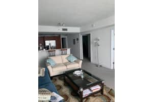 7501 E Treasure Dr # 2ef, North Bay Village, FL 33141, Sold 07/23/21